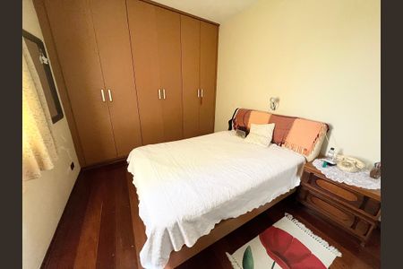 Quarto de casa à venda com 3 quartos, 239m² em Parque Peruche, São Paulo
