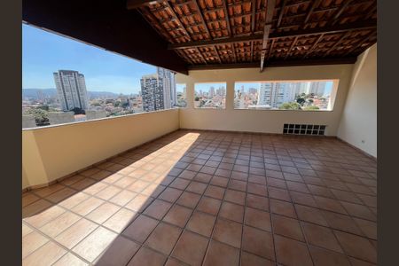 Casa à venda com 239m², 3 quartos e 2 vagasVaranda