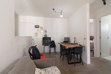 Apartamento à venda com 55m², 2 quartos e 1 vaga Apartamento à venda com 55m², 2 quartos e 1 vagaSala