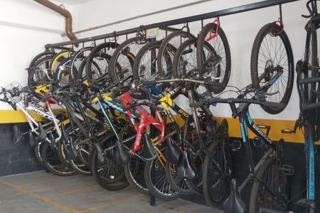 Apartamento à venda com 55m², 2 quartos e 1 vaga Apartamento à venda com 55m², 2 quartos e 1 vagaÁrea comum - Bicicletário