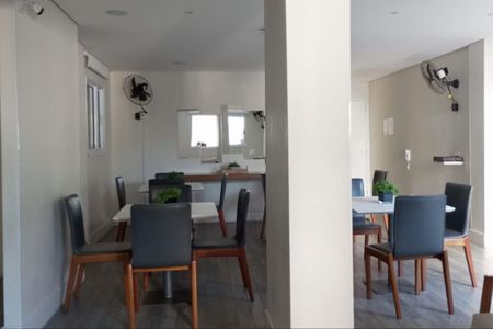 Apartamento à venda com 55m², 2 quartos e 1 vaga Apartamento à venda com 55m², 2 quartos e 1 vagaÁrea comum - Salão de festas II