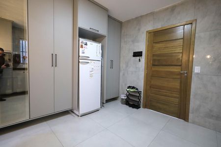 Casa à venda com 95m², 2 quartos e 2 vagas Casa à venda com 95m², 2 quartos e 2 vagasCozinha