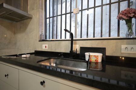 Casa à venda com 95m², 2 quartos e 2 vagas Casa à venda com 95m², 2 quartos e 2 vagasCozinha