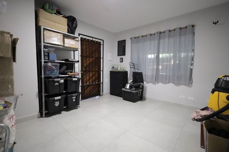 Casa à venda com 95m², 2 quartos e 2 vagas Casa à venda com 95m², 2 quartos e 2 vagasQuarto 1