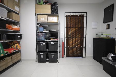 Casa à venda com 95m², 2 quartos e 2 vagas Casa à venda com 95m², 2 quartos e 2 vagasQuarto 1