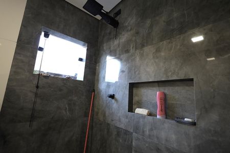 Casa à venda com 95m², 2 quartos e 2 vagas Casa à venda com 95m², 2 quartos e 2 vagasBanheiro 2