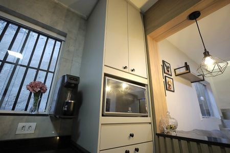 Casa à venda com 95m², 2 quartos e 2 vagas Casa à venda com 95m², 2 quartos e 2 vagasCozinha