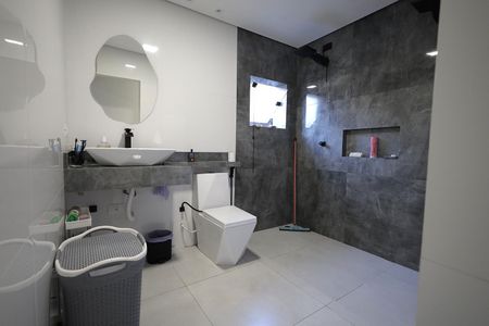 Casa à venda com 95m², 2 quartos e 2 vagas Casa à venda com 95m², 2 quartos e 2 vagasBanheiro 2
