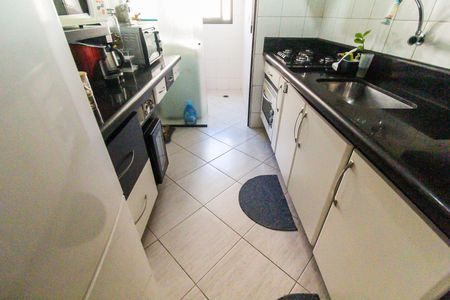 Apartamento à venda com 64m², 3 quartos e 1 vagaCozinha e Área de Serviço