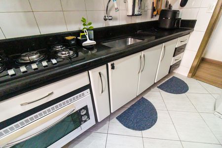 Apartamento à venda com 64m², 3 quartos e 1 vagaCozinha e Área de Serviço