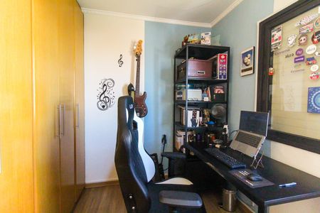 Apartamento à venda com 64m², 3 quartos e 1 vagaQuarto 2