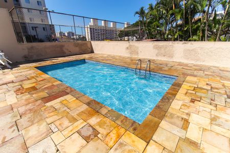 Apartamento à venda com 64m², 3 quartos e 1 vagaÁrea comum - Piscina