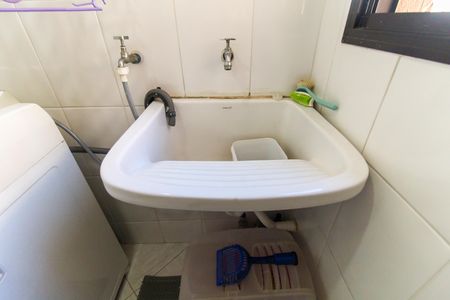 Apartamento à venda com 64m², 3 quartos e 1 vagaÁrea de Serviço