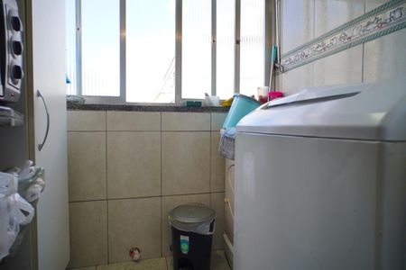 Apartamento à venda com 59m², 2 quartos e 1 vagaÁrea de serviço 