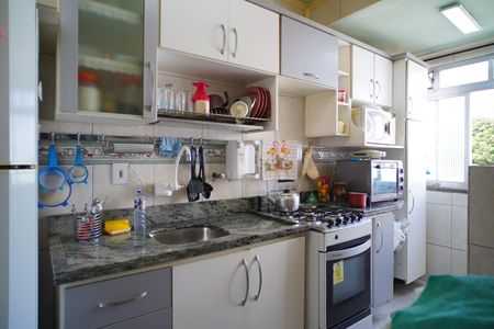 Apartamento à venda com 59m², 2 quartos e 1 vagaCozinha 