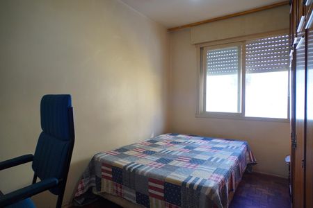 Quarto 2 de apartamento para alugar com 2 quartos, 75m² em Passo D’areia, Porto Alegre