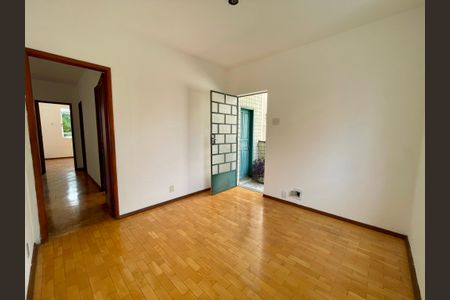 Sala de apartamento para alugar com 3 quartos, 92m² em Santo Antônio, Belo Horizonte