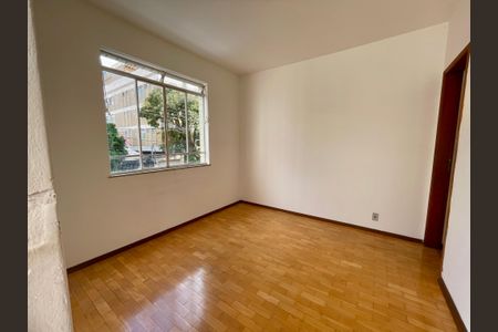 Apartamento para alugar com 92m², 3 quartos e 1 vagaSala