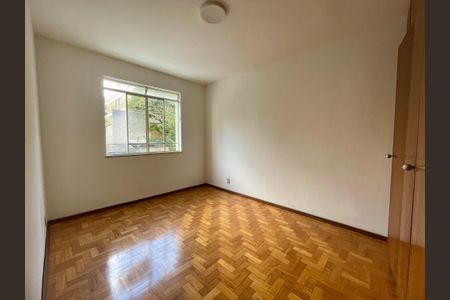 Apartamento para alugar com 92m², 3 quartos e 1 vagaSala