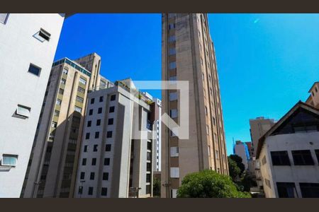 Apartamento para alugar com 92m², 3 quartos e 1 vagaFachada