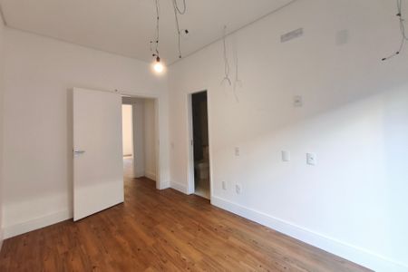 Apartamento à venda com 100m², 2 quartos e 2 vagasQuarto Suíte 2