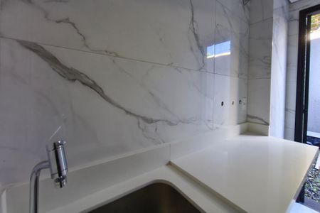 Apartamento à venda com 100m², 2 quartos e 2 vagasÁrea de Serviço