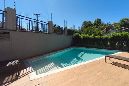 Apartamento à venda com 100m², 2 quartos e 2 vagasÁrea comum - Piscina