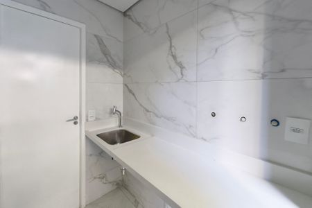 Apartamento à venda com 100m², 2 quartos e 2 vagasÁrea de Serviço