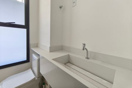 Apartamento à venda com 100m², 2 quartos e 2 vagasLavabo