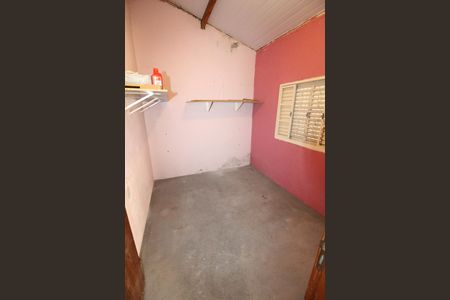 Casa para alugar com 100m², 3 quartos e 4 vagasQuintal