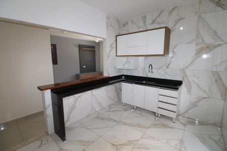 Casa para alugar com 100m², 3 quartos e 4 vagasCozinha