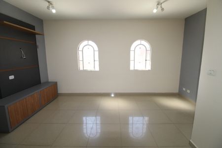 Sala de casa para alugar com 3 quartos, 100m² em Bosque dos Eucaliptos, São José dos Campos