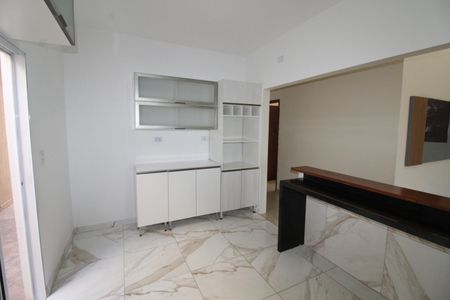 Casa para alugar com 100m², 3 quartos e 4 vagasCozinha