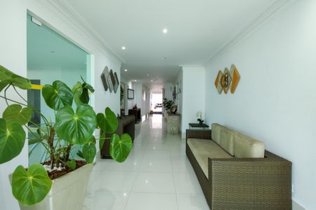 Apartamento para alugar com 109m², 3 quartos e 2 vagasHall de entrada