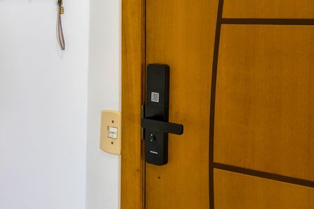 Apartamento para alugar com 109m², 3 quartos e 2 vagasFechadura eletrônica 