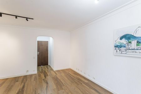 Sala de apartamento para alugar com 2 quartos, 63m² em Moema, São Paulo