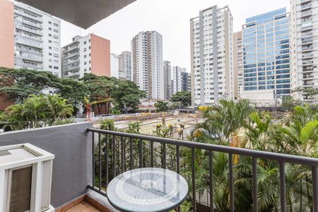 Varanda de apartamento para alugar com 2 quartos, 63m² em Moema, São Paulo
