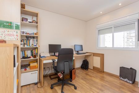 Apartamento à venda com 160m², 3 quartos e 3 vagasQuarto Suíte 2