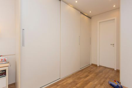 Apartamento à venda com 160m², 3 quartos e 3 vagasQuarto Suíte 1