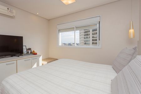 Apartamento à venda com 160m², 3 quartos e 3 vagasQuarto Suíte 1