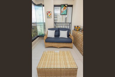 Apartamento à venda com 160m², 3 quartos e 3 vagasVaranda