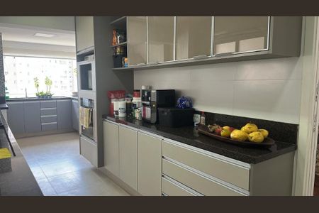 Apartamento à venda com 171m², 3 quartos e 3 vagasFoto 36