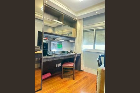 Apartamento à venda com 4 quartos, 197m² em Água Branca, São Paulo