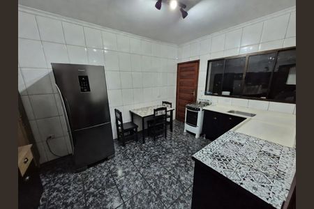Cozinha de apartamento para alugar com 3 quartos, 200m² em Vila Vianas, São Bernardo do Campo