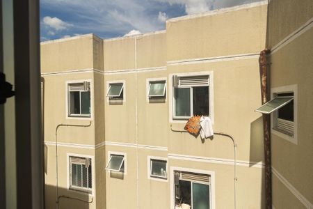 Apartamento para alugar com 80m², 2 quartos e 1 vaga Apartamento para alugar com 80m², 2 quartos e 1 vagaVista da Cozinha e Área de Serviço