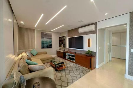 Apartamento à venda com 190m², 3 quartos e 4 vagas