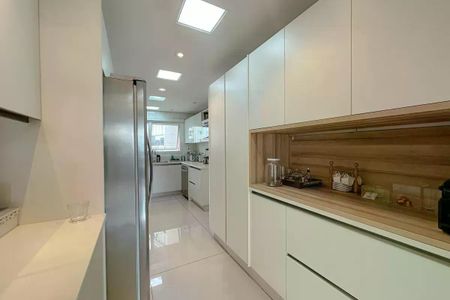 Apartamento à venda com 190m², 3 quartos e 4 vagas