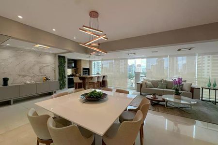 Apartamento à venda com 190m², 3 quartos e 4 vagas