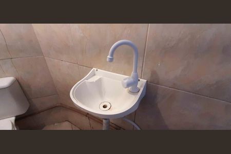 Kitnet/Studio para alugar com 1 quarto, 25m² em Vila Dalva, São Paulo