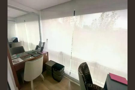 Apartamento à venda com 220m², 3 quartos e 3 vagas